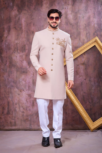 Traditional Indowestren Sherwani.