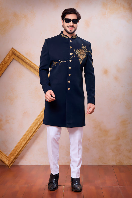 Traditional Indowestren Sherwani.