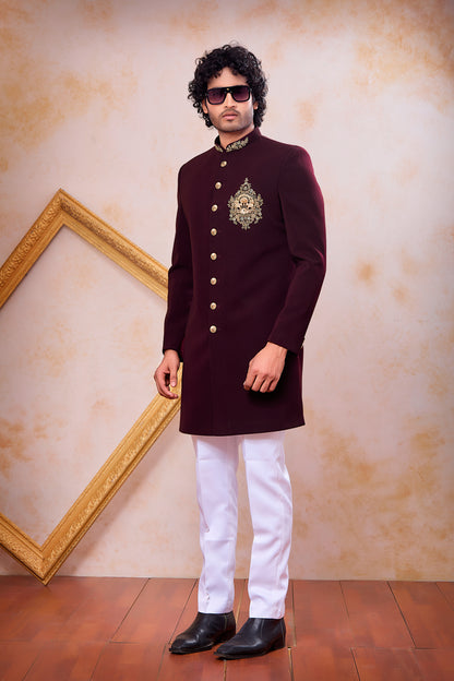 Traditional Indowestren Sherwani.