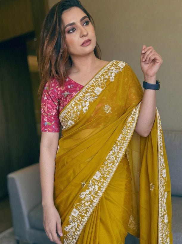 Catalog Designer Saree.