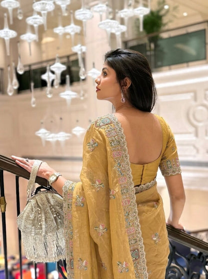 Catalog Designer Saree.