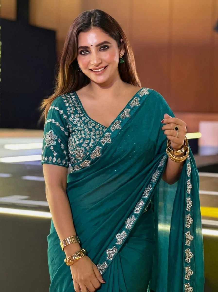 Catalog Designer Saree.