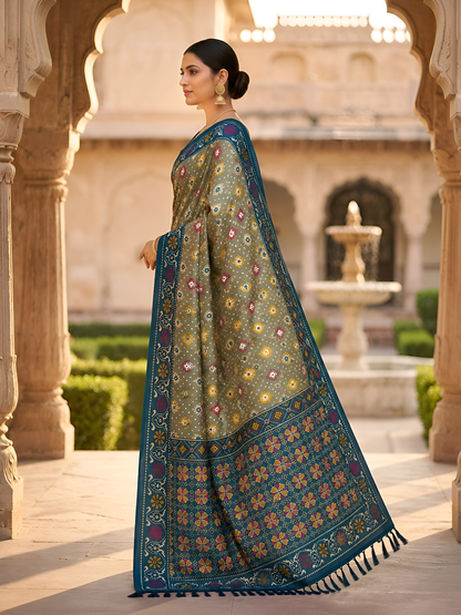 Catalogue Designer Saree