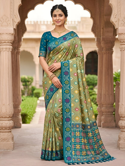 Catalogue Designer Saree
