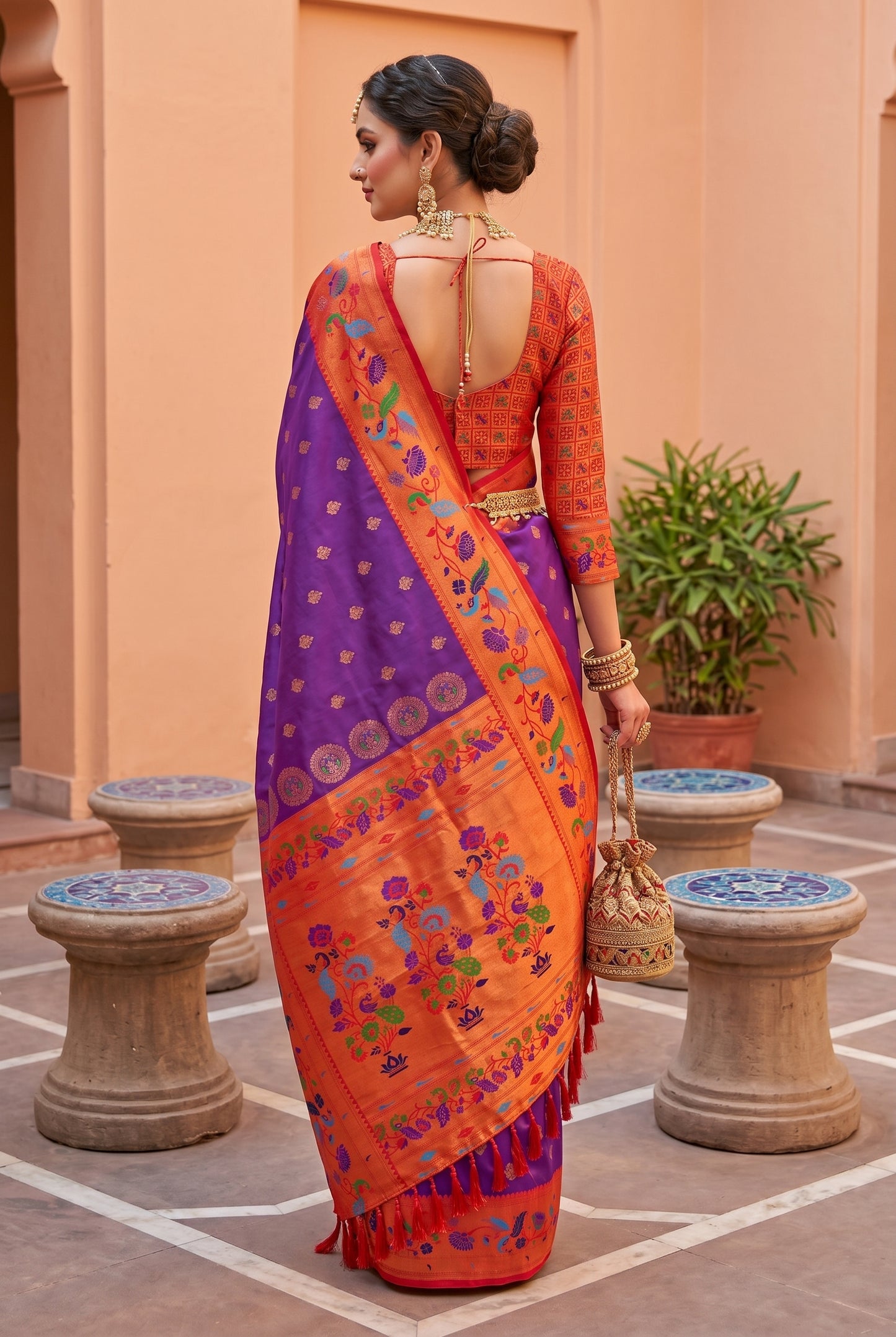 Catalogue Designer Saree