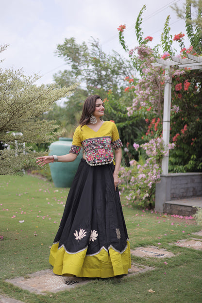 Latest Semi Stitched Lehenga Choli With Dupatta