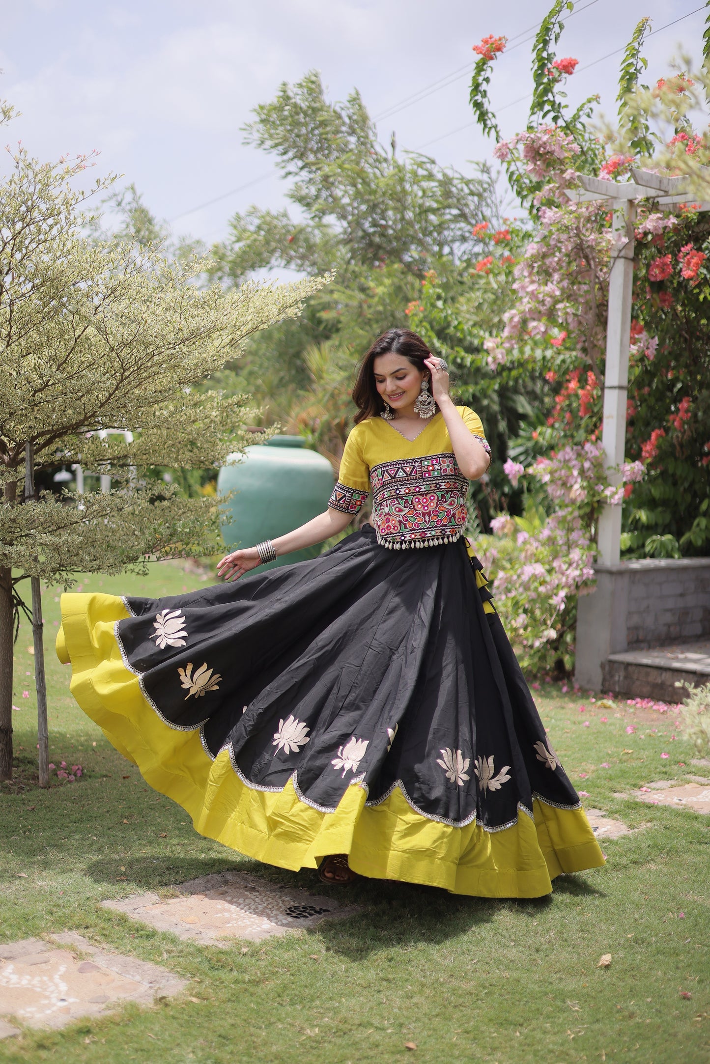 Latest Semi Stitched Lehenga Choli With Dupatta