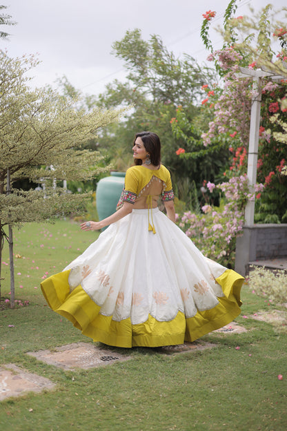Latest Semi Stitched Lehenga Choli With Dupatta