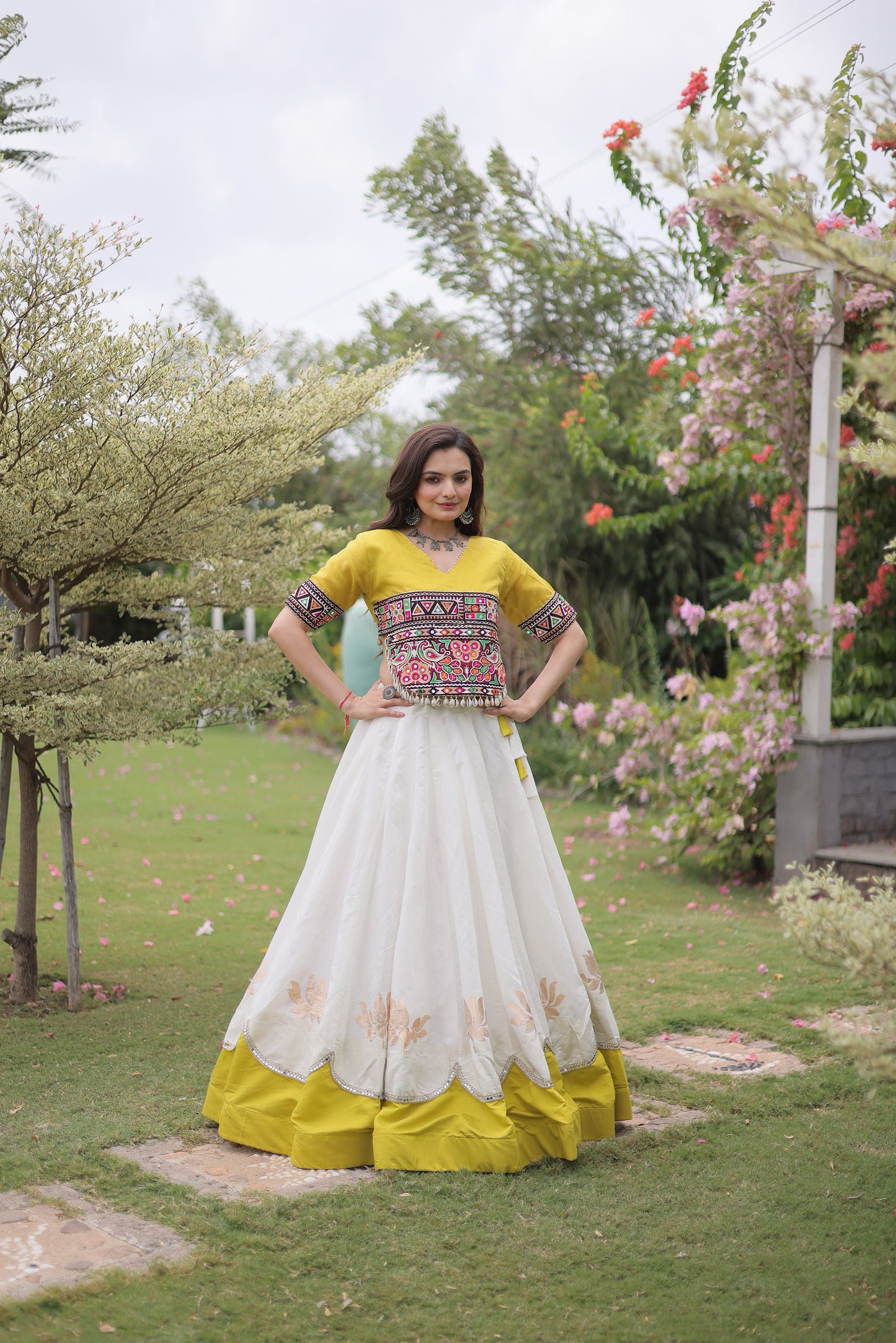 Latest Semi Stitched Lehenga Choli With Dupatta
