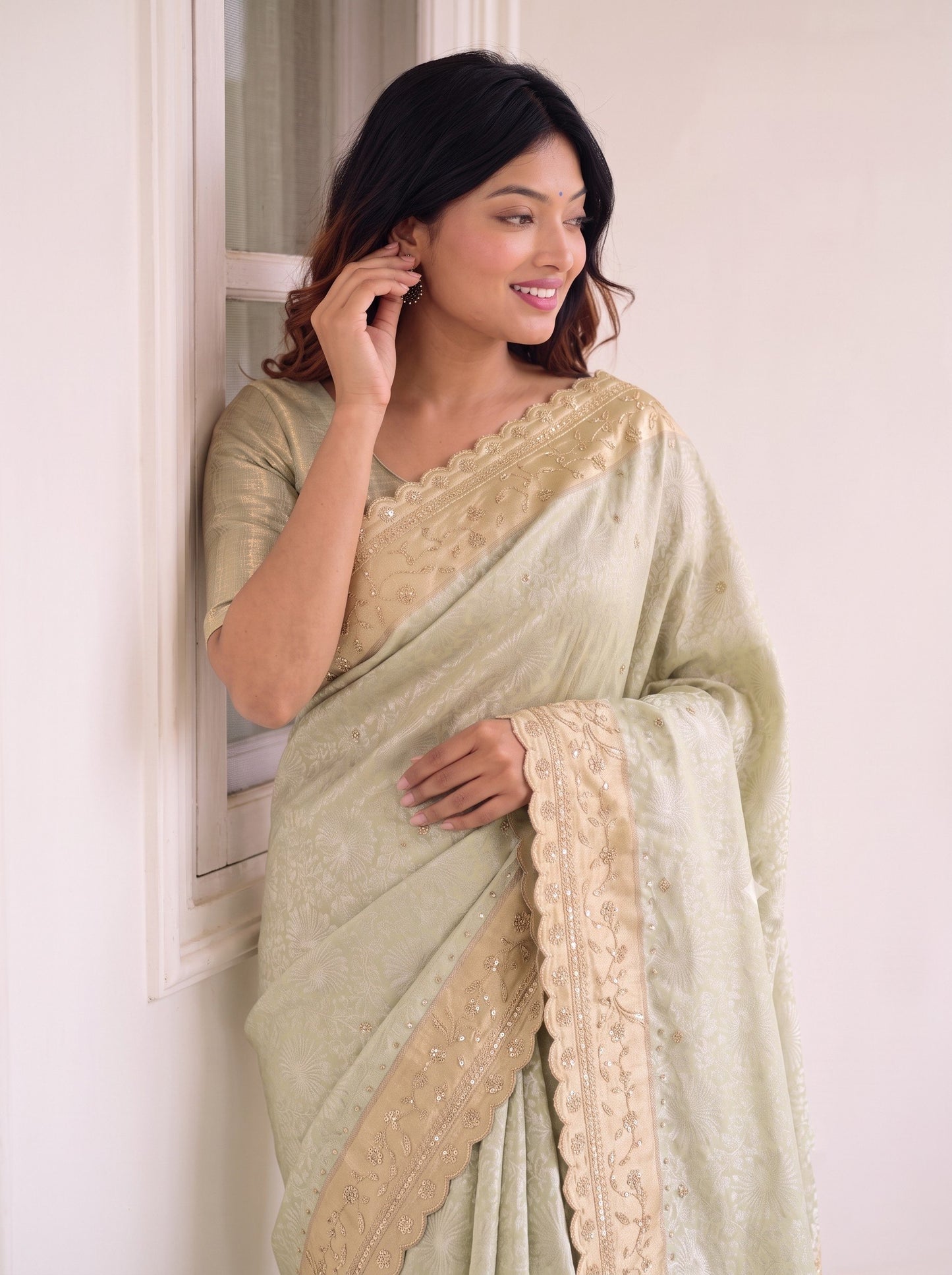 Catalogue Designer Silk Saree