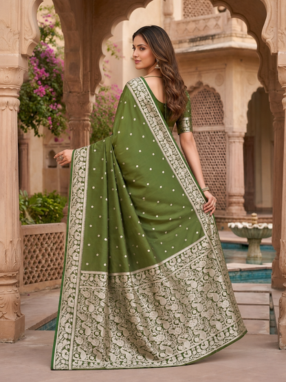 catalogue Designer Pure Banarasi Silk Saree