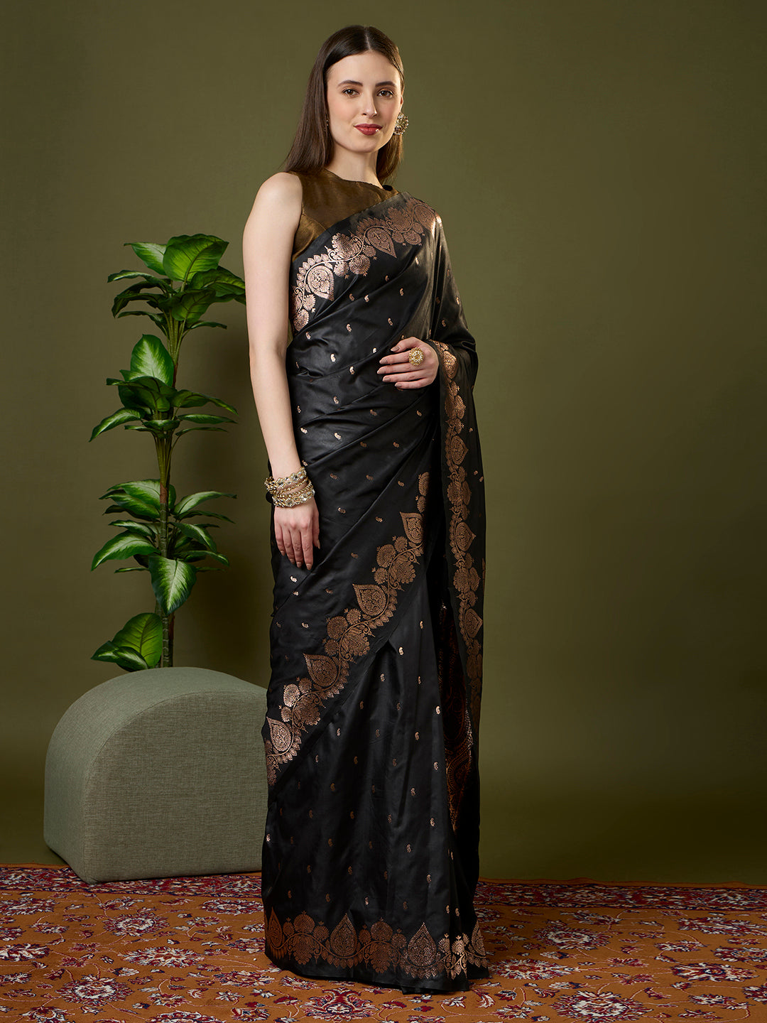 Catalogue Designer Banarasi Silk Saree