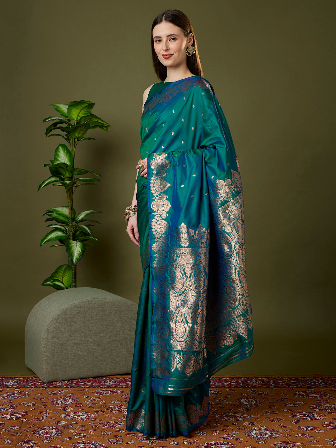 Catalogue Designer Banarasi Silk Saree
