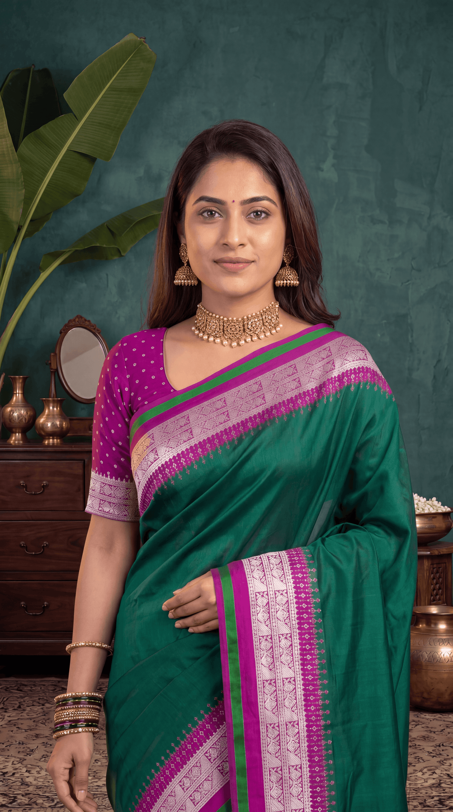 Catalogue Designer Silk Saree