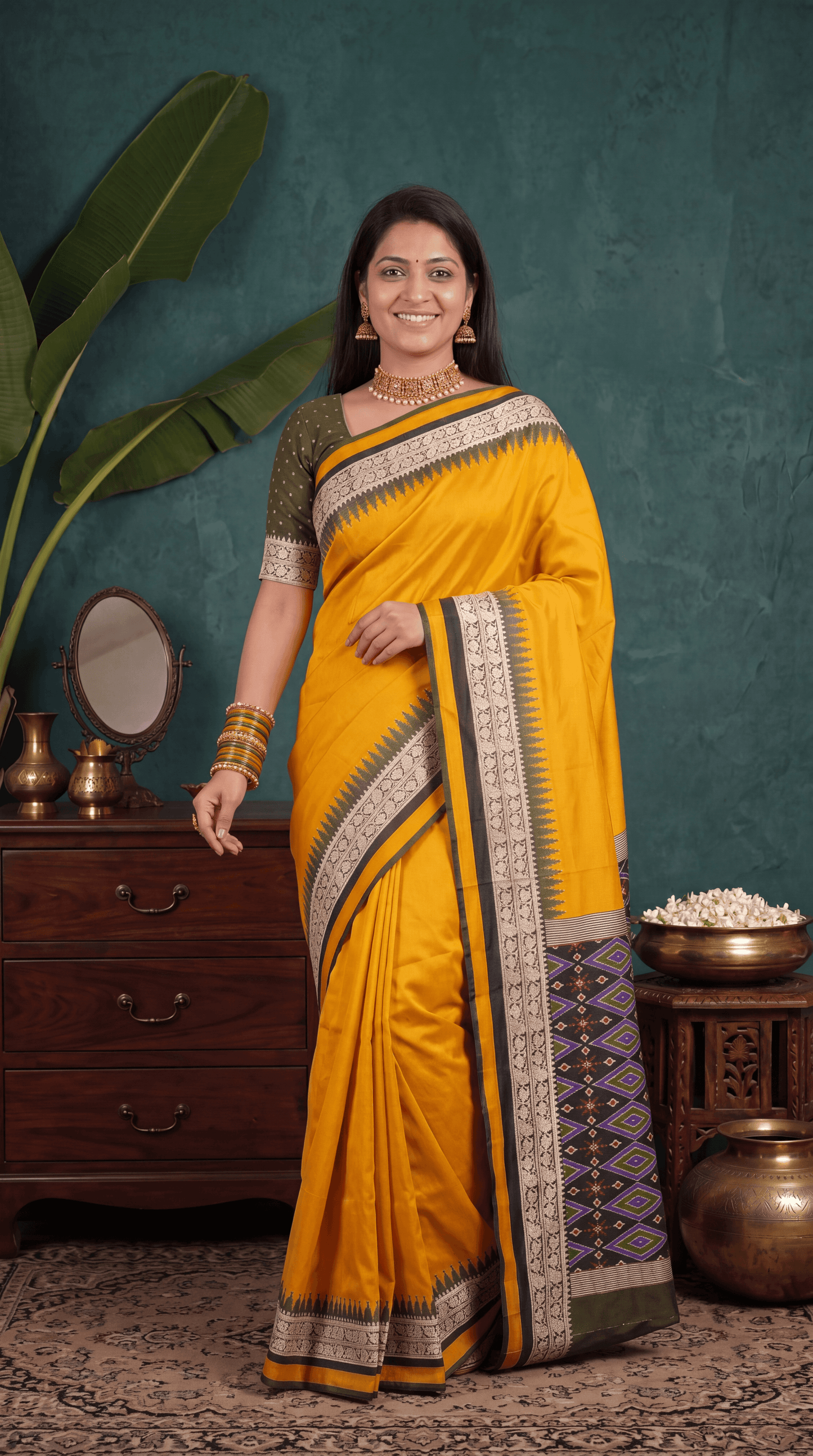 Catalogue Designer Silk Saree