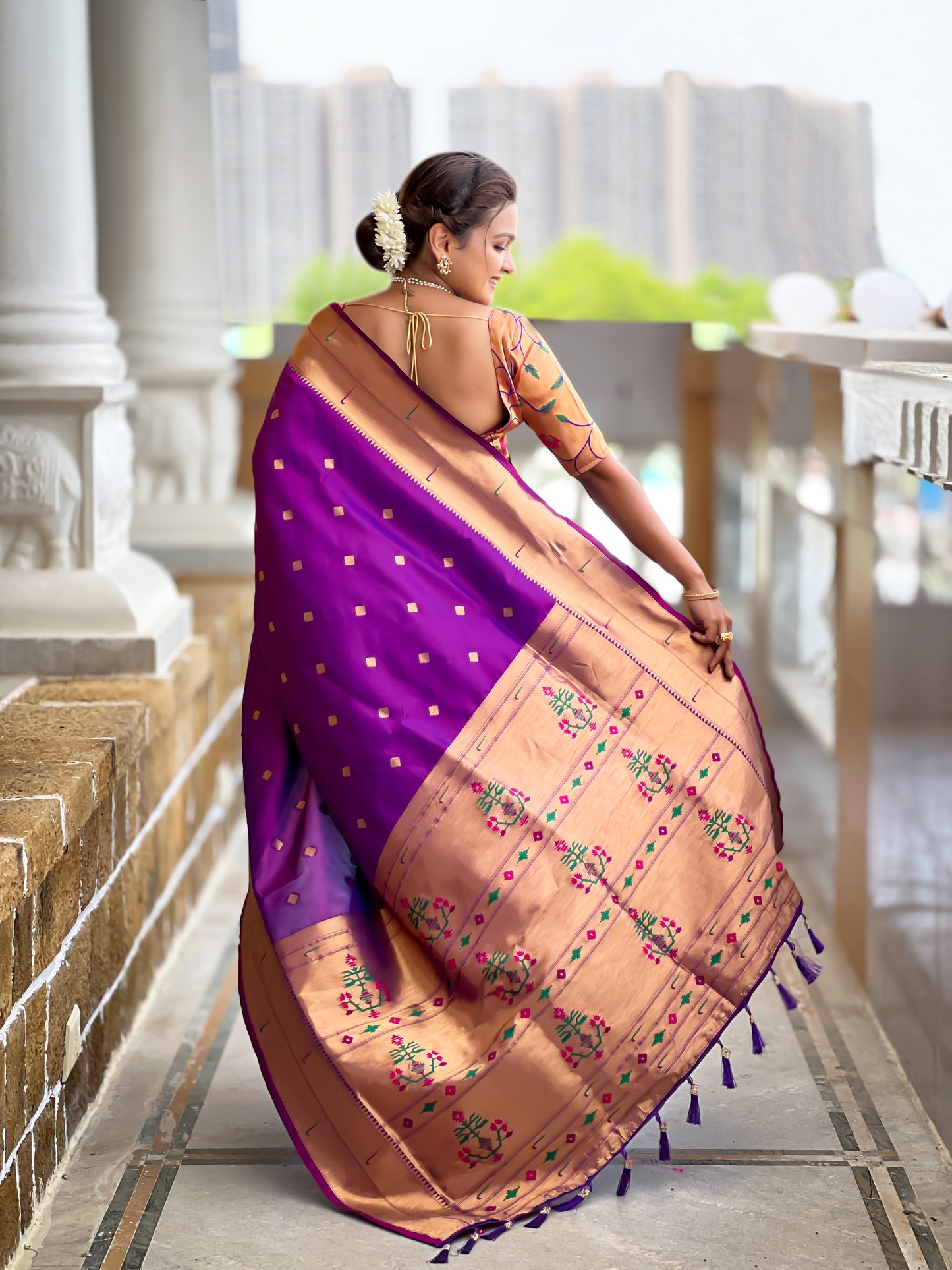 Catalogue Designer Patola Silk Saree