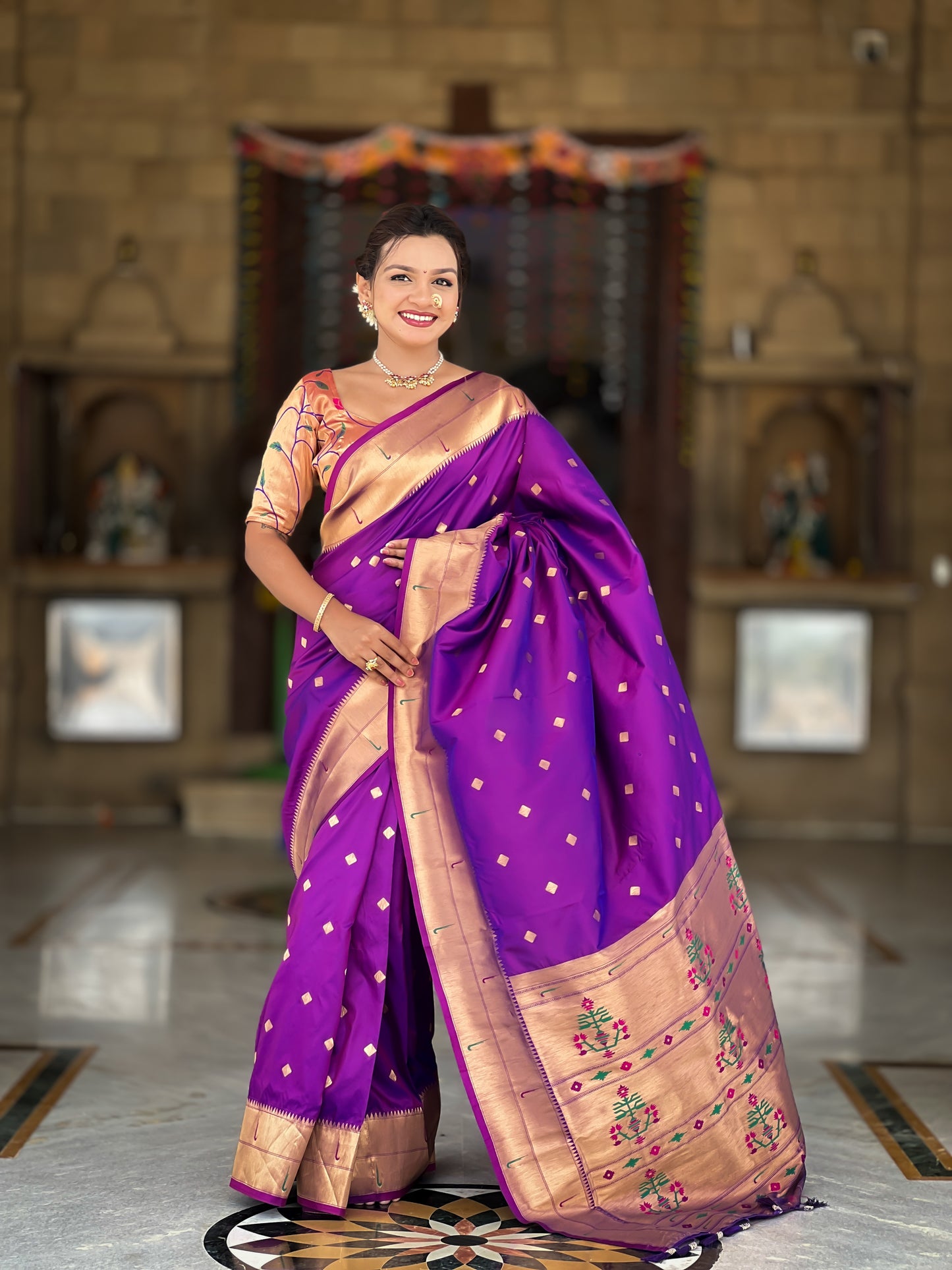 Catalogue Designer Patola Silk Saree