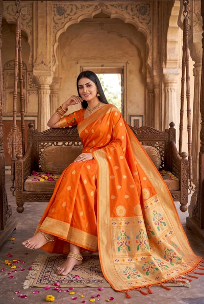 Catalogue Designer Silk Saree