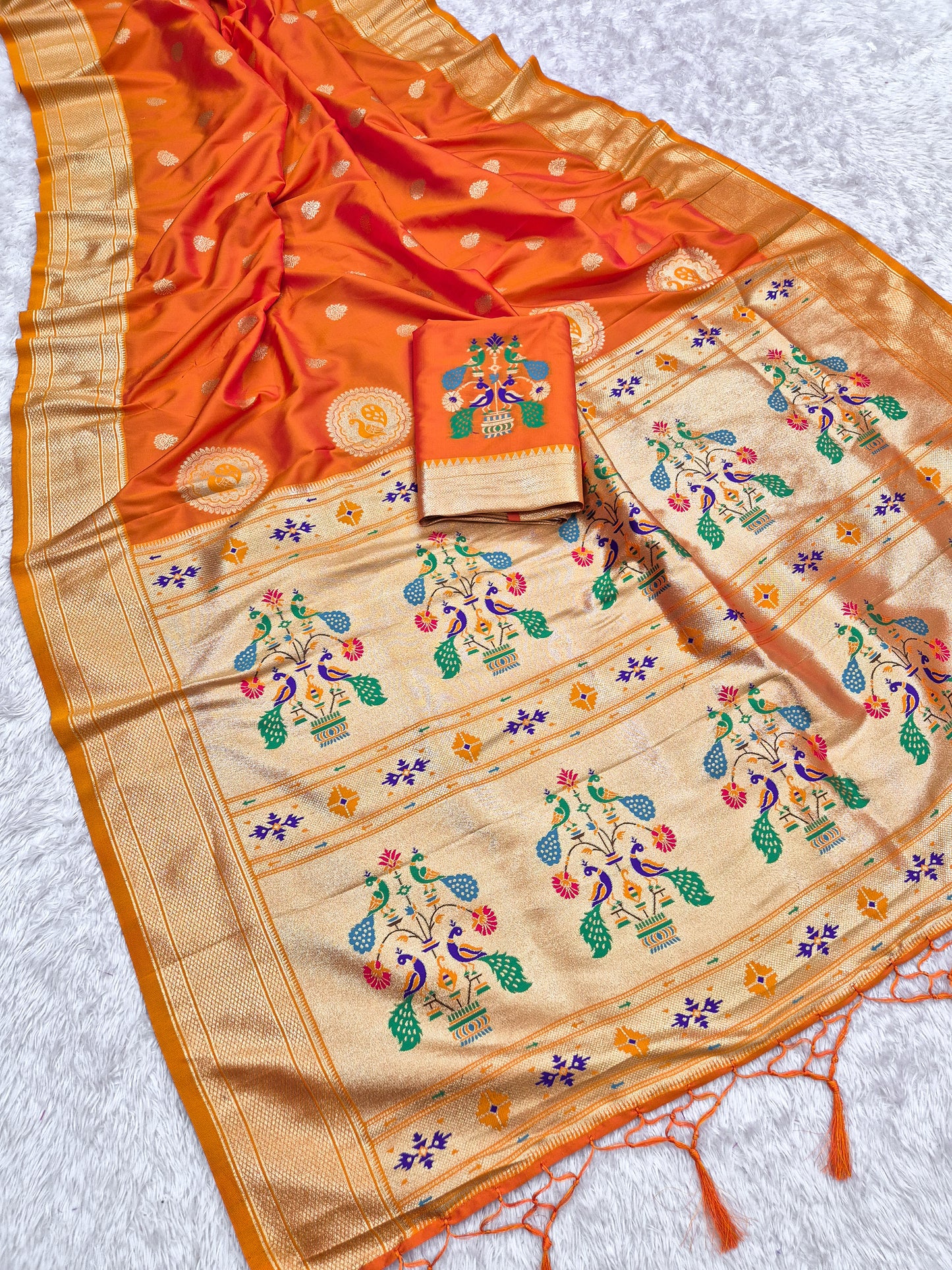 Catalogue Designer Silk Saree