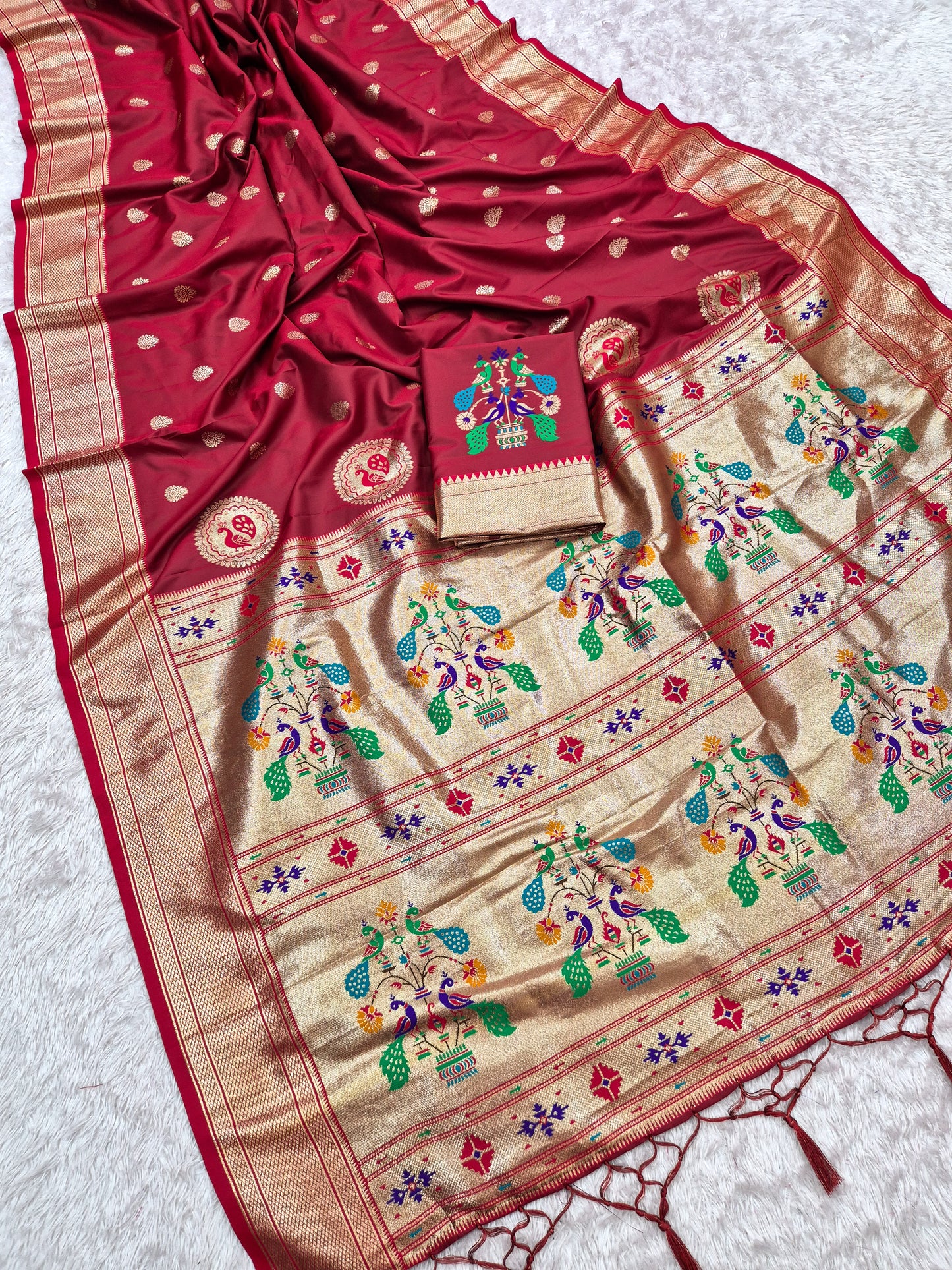 Catalogue Designer Silk Saree