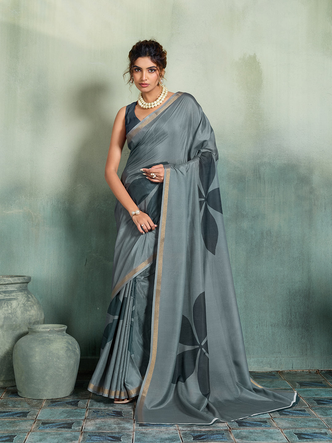 Catalogue Designer Silk Saree