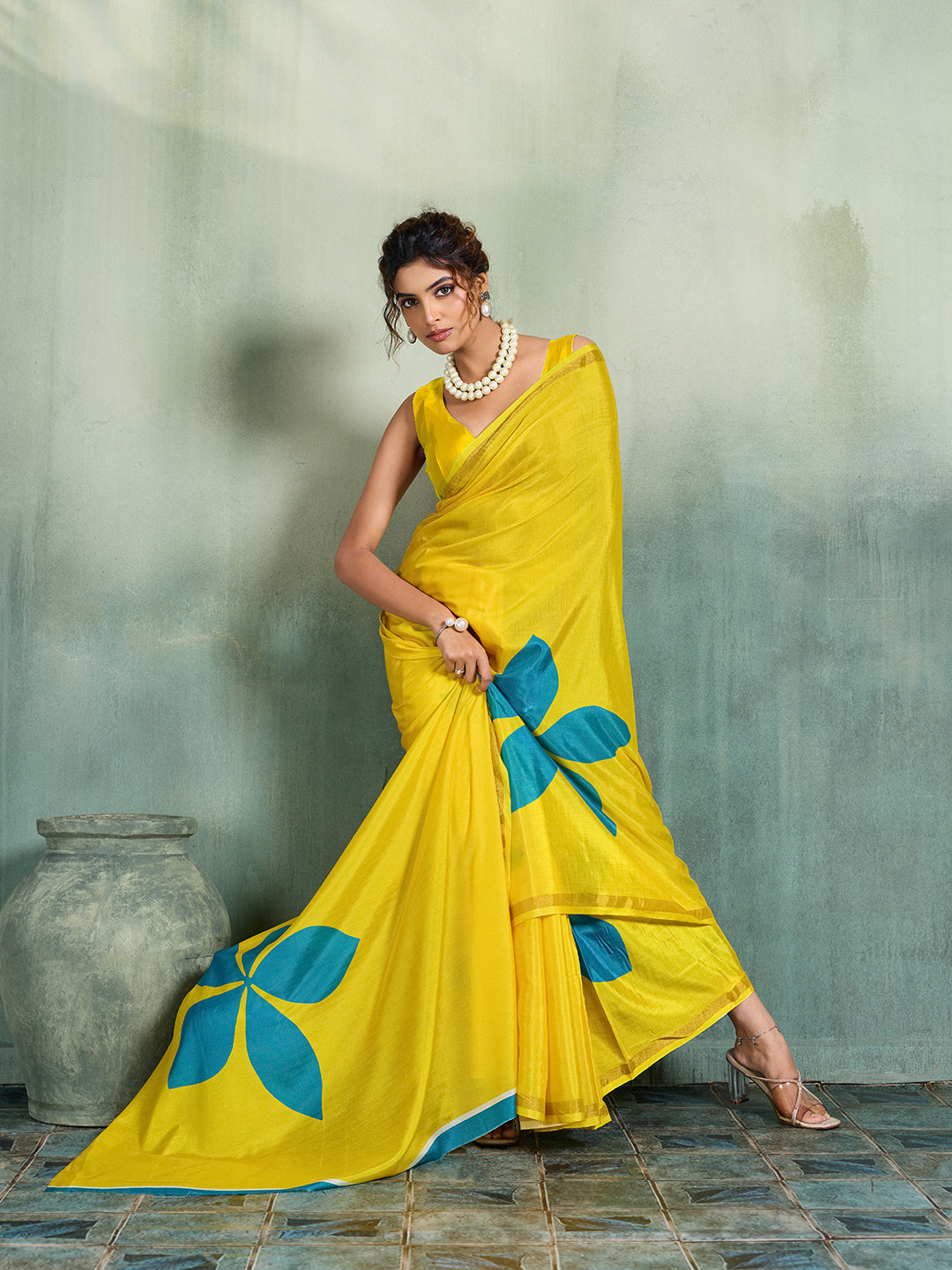 Catalogue Designer Silk Saree