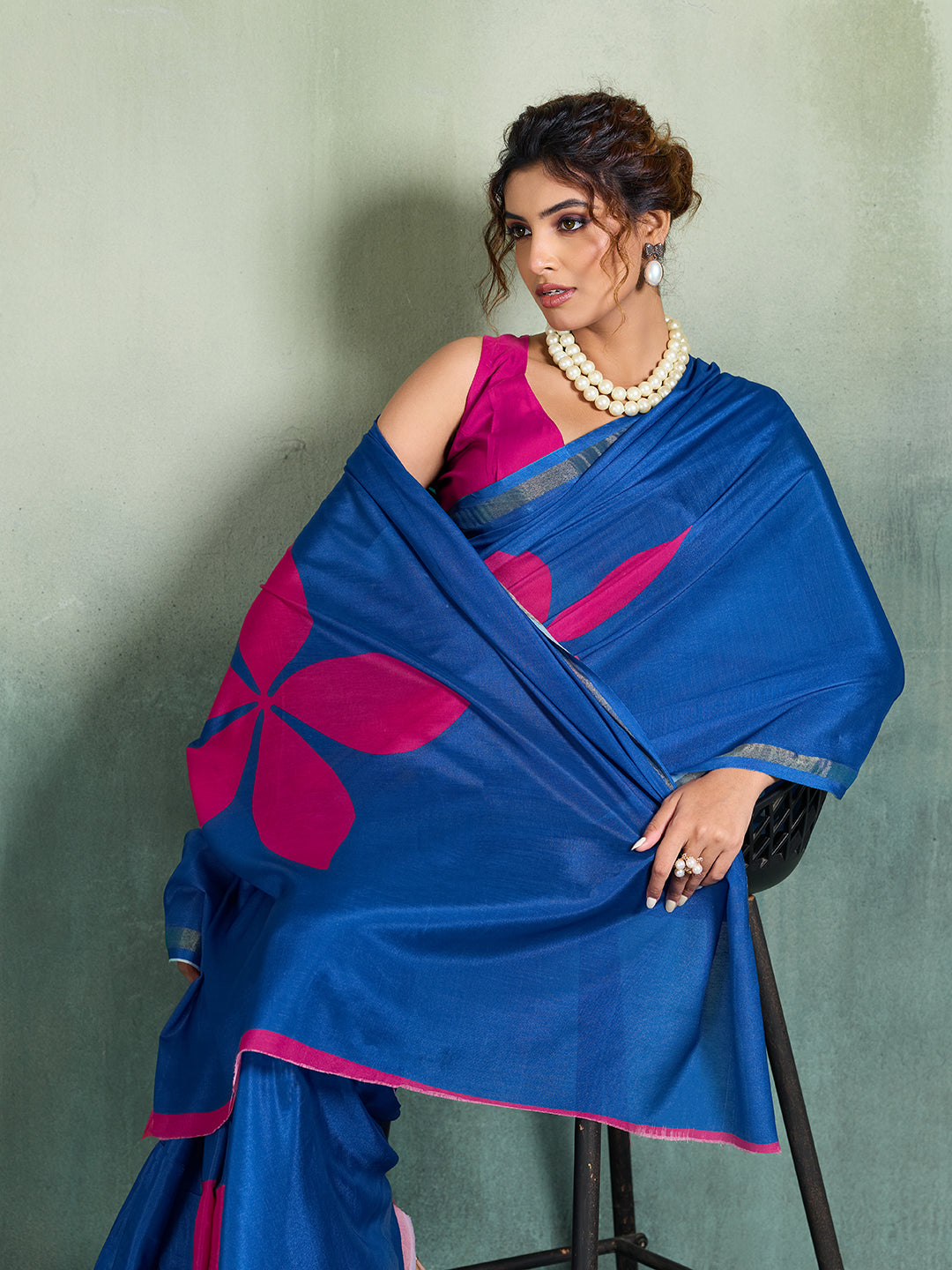 Catalogue Designer Silk Saree