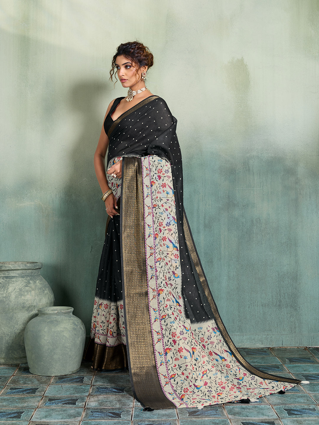 Catalogue Designer Silk Saree