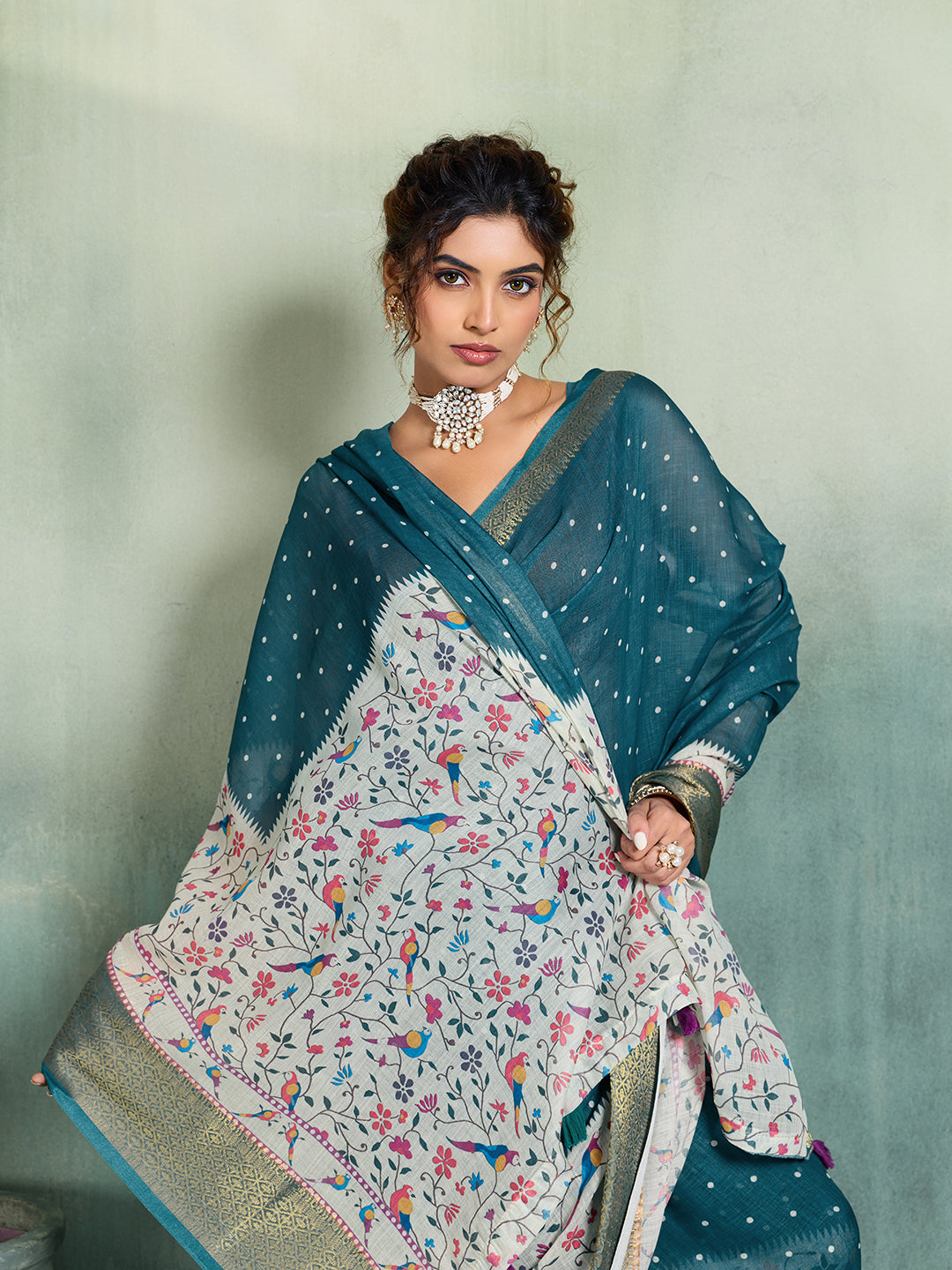 Catalogue Designer Silk Saree