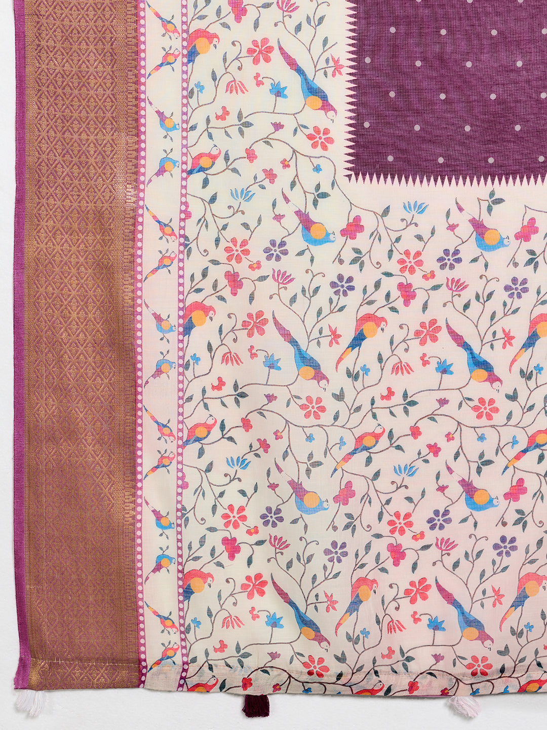 Catalogue Designer Silk Saree