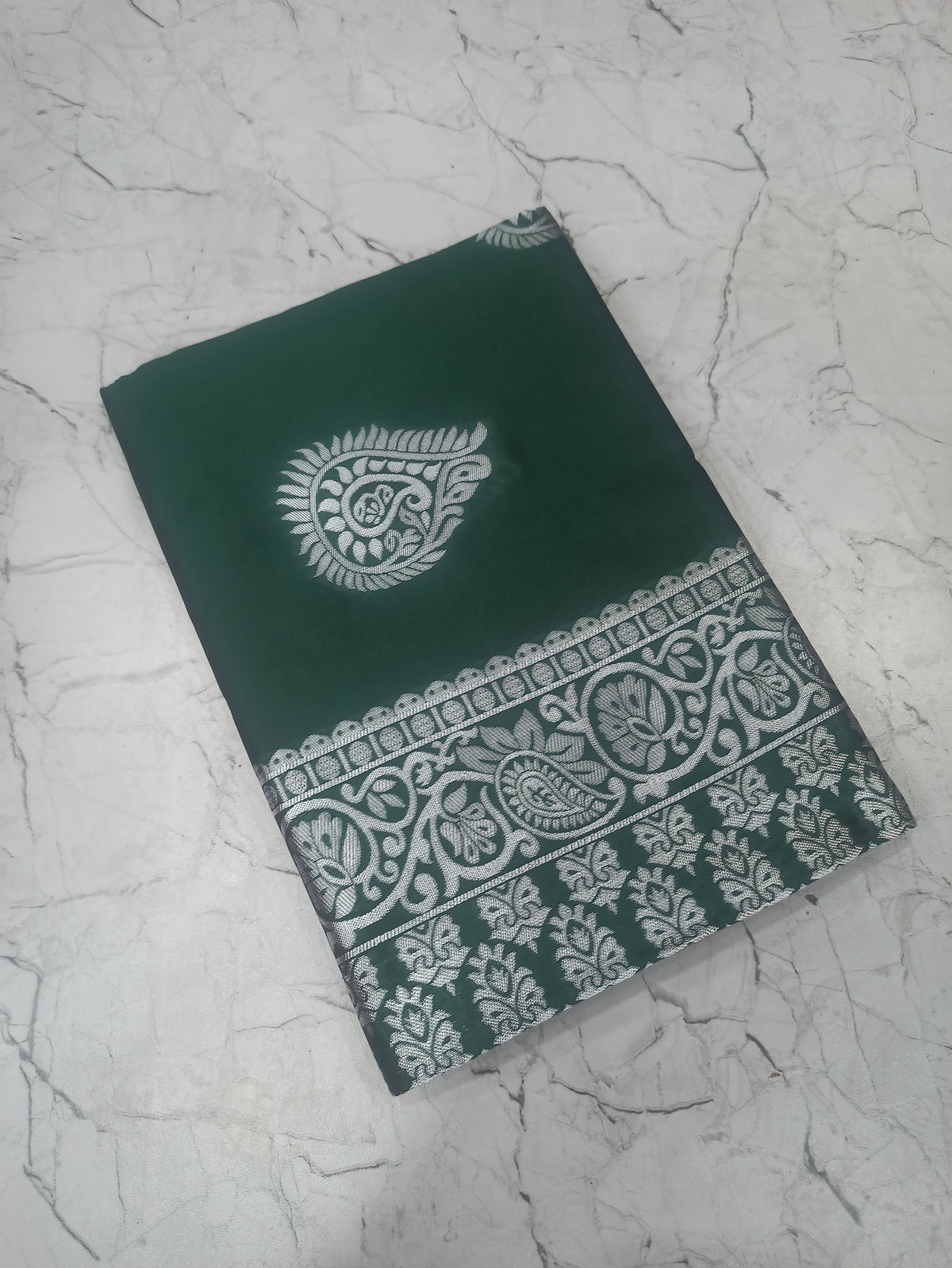 Catalogue Designer Silk Saree