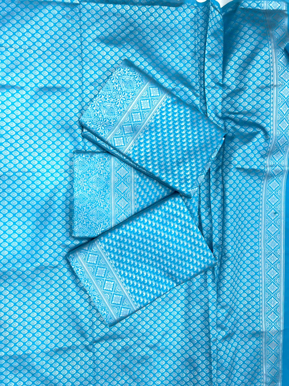 Catalogue Designer Silk Saree