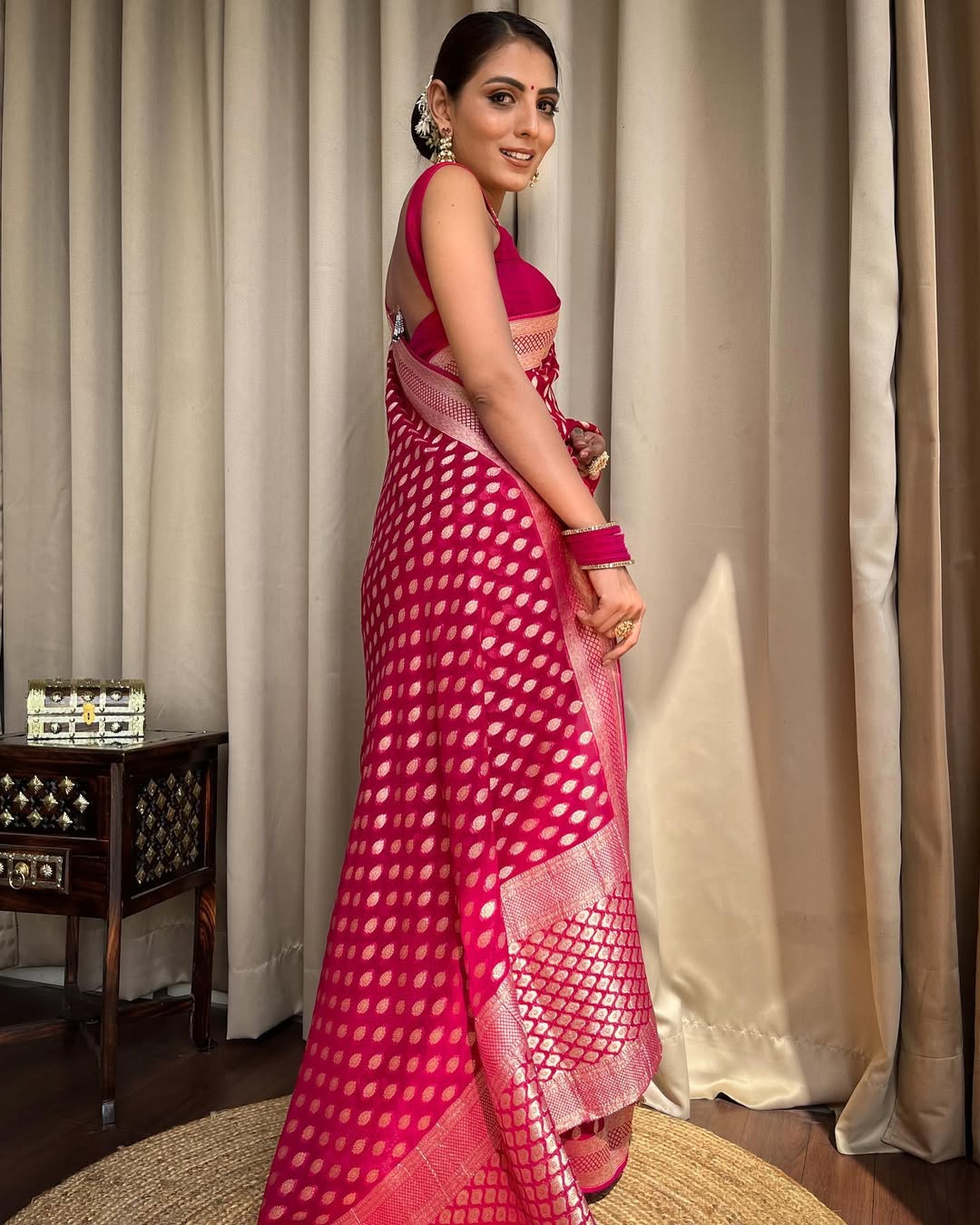 Catalogue Designer Silk Saree