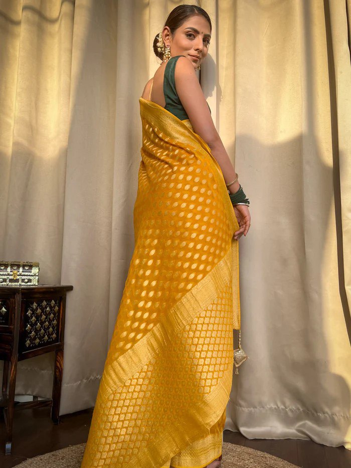Catalogue Designer Silk Saree