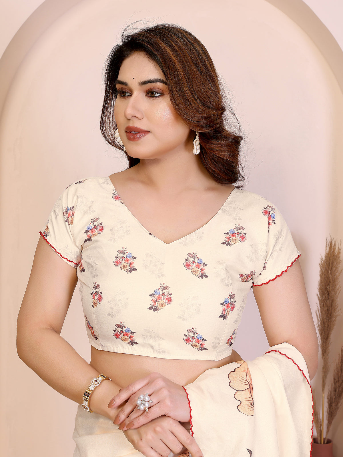 Catalogue Designer Silk Saree