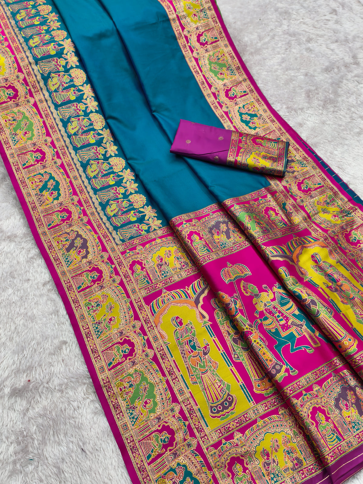 Catalogue Designer Silk Saree