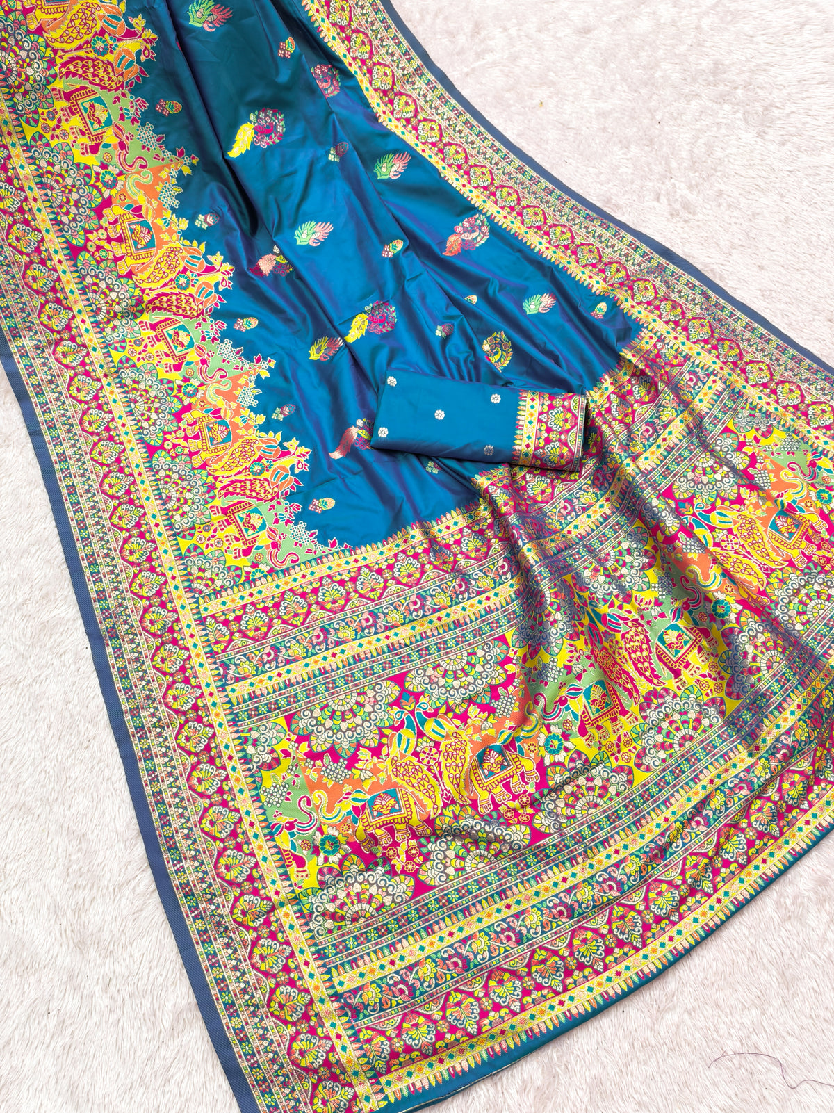 Catalogue Designer Silk Saree