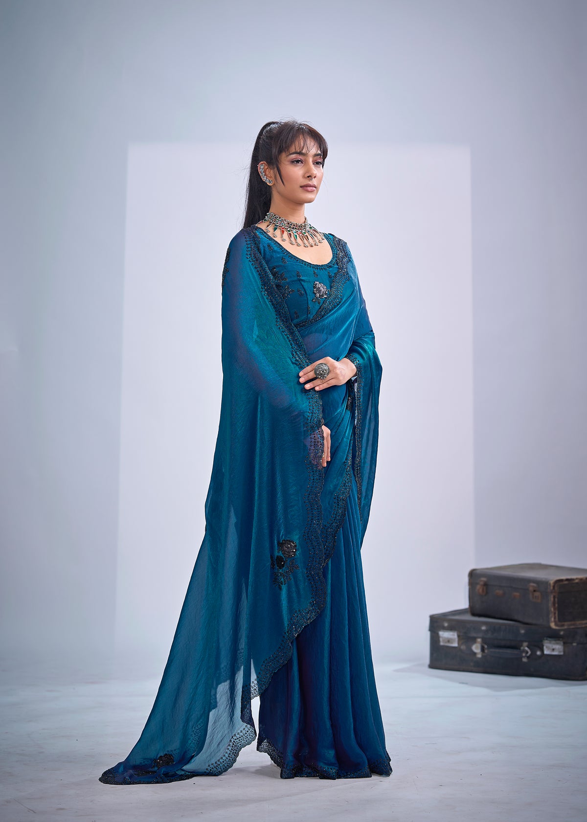 Catalogue Designer Silk Saree