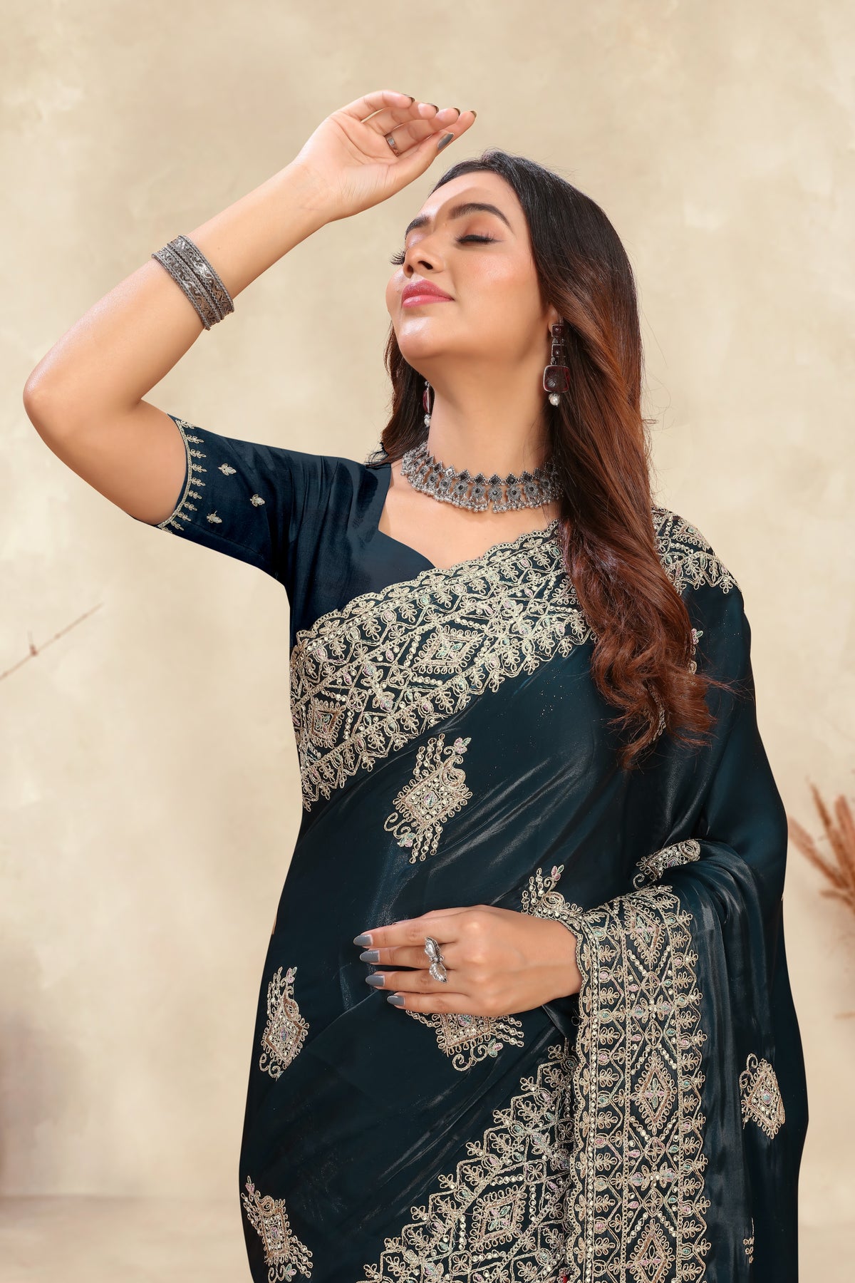 Catalogue Designer Silk Saree