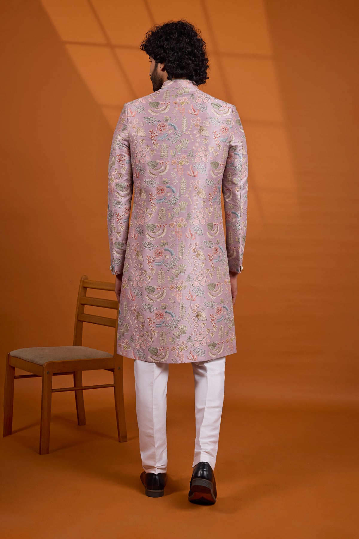 Traditional Indowestren Sherwani.