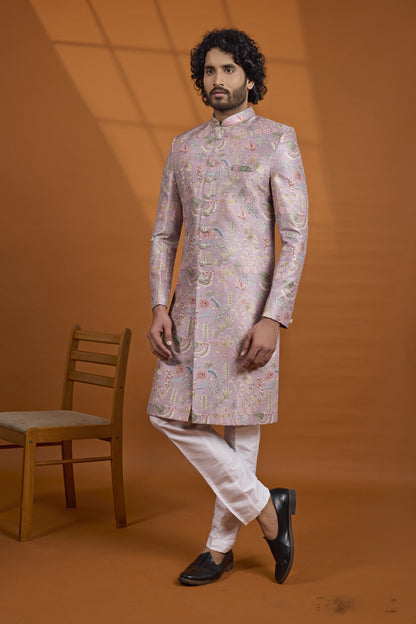 Traditional Indowestren Sherwani.