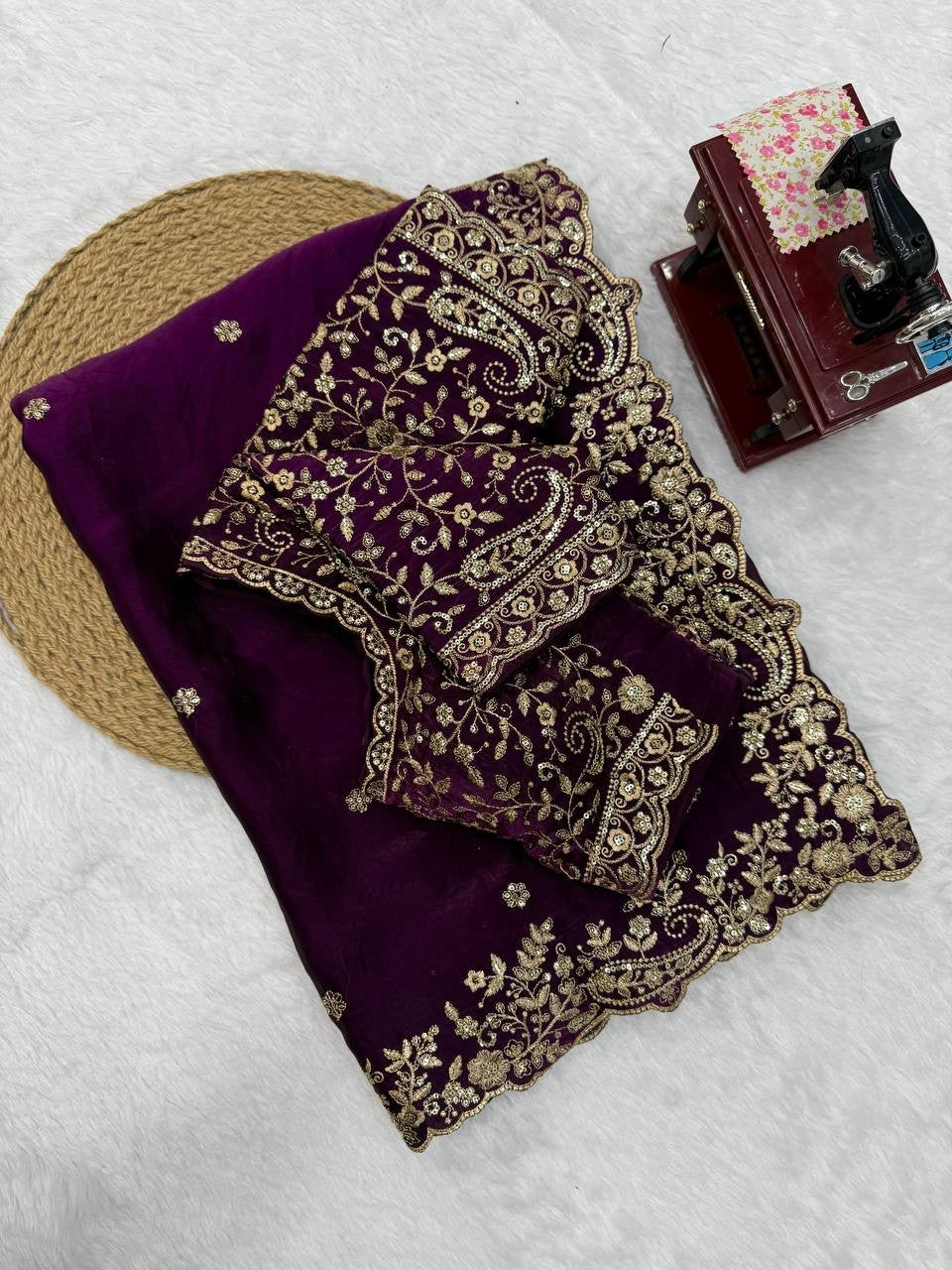 Catalogue Designer Silk Saree