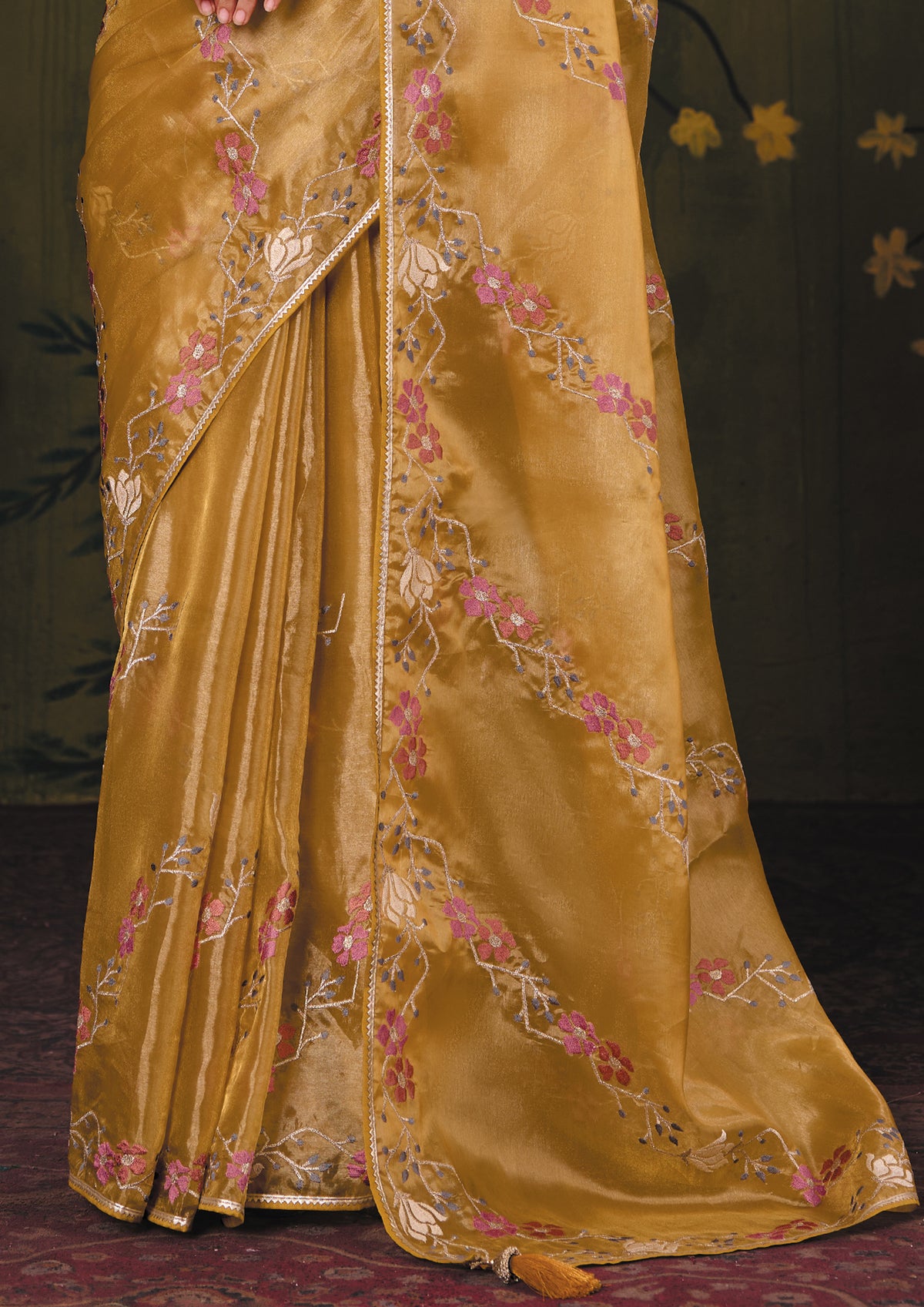 Catalogue Designer Silk Saree
