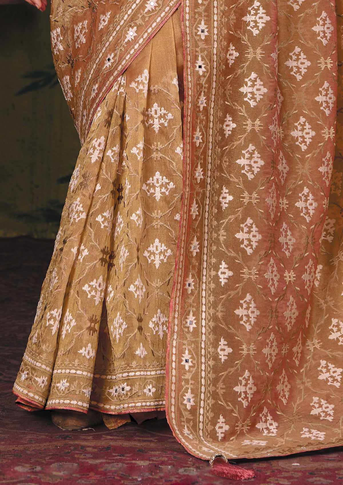 Catalogue Designer Silk Saree