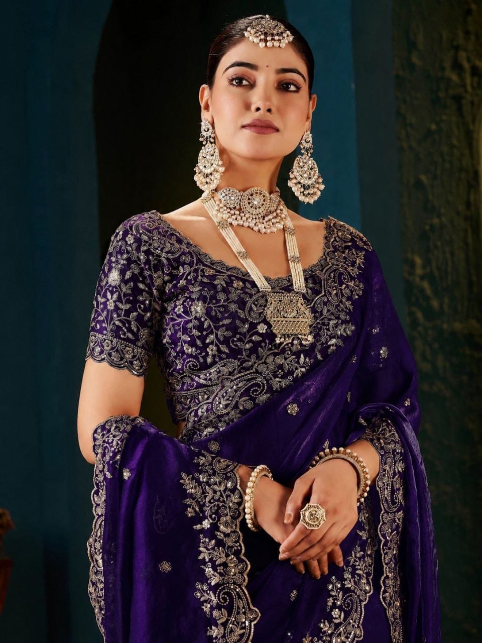 Catalogue Designer Silk Saree