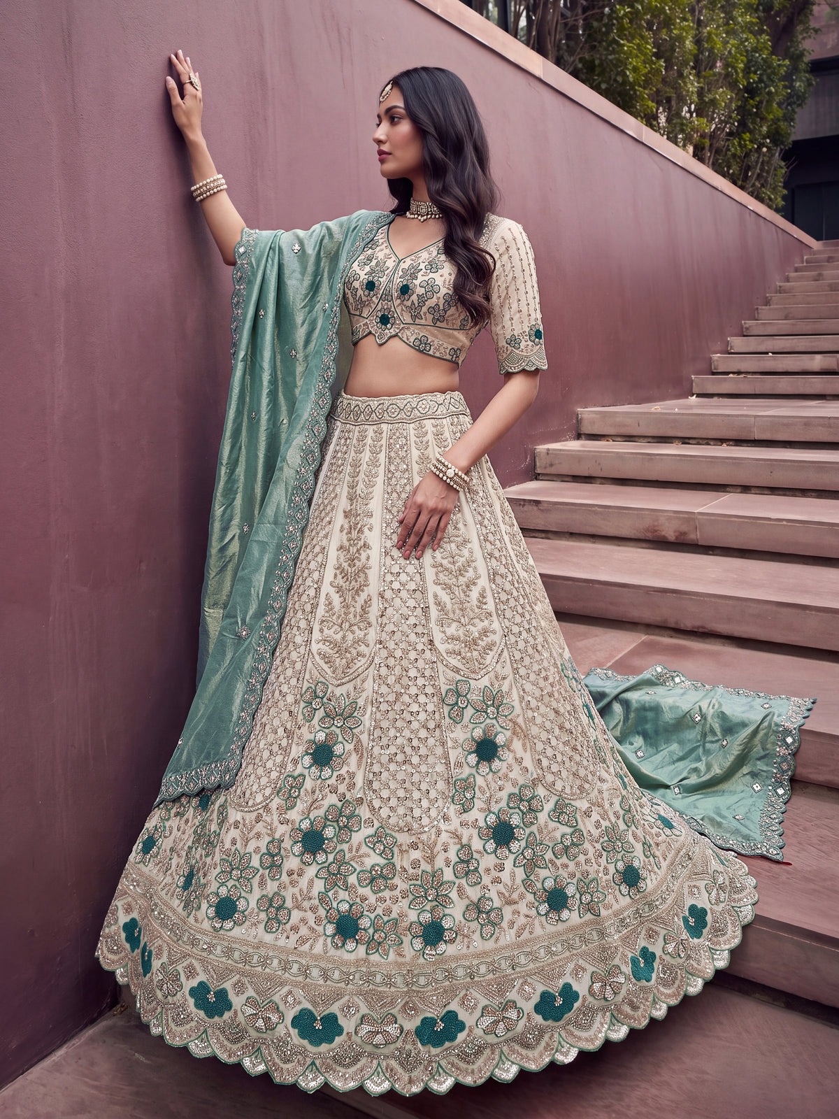 Latest Semi Stitched Lehenga Choli With Dupatta.