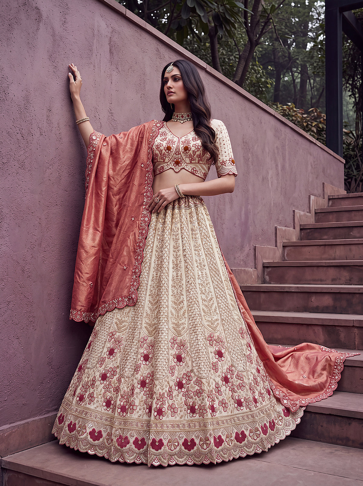 Latest Semi Stitched Lehenga Choli With Dupatta.