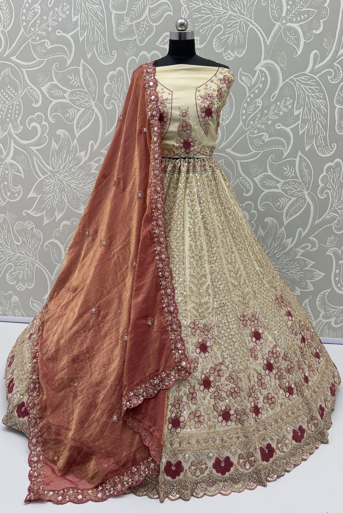 Latest Semi Stitched Lehenga Choli With Dupatta.