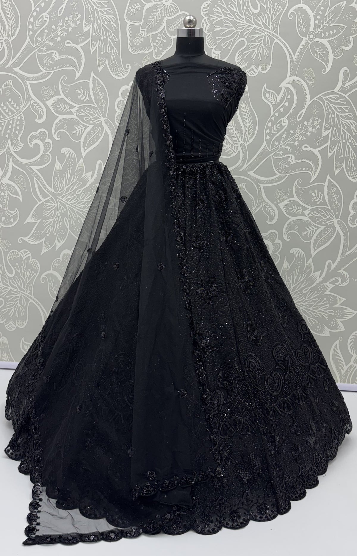 Latest Semi Stitched Lehenga Choli With Dupatta.