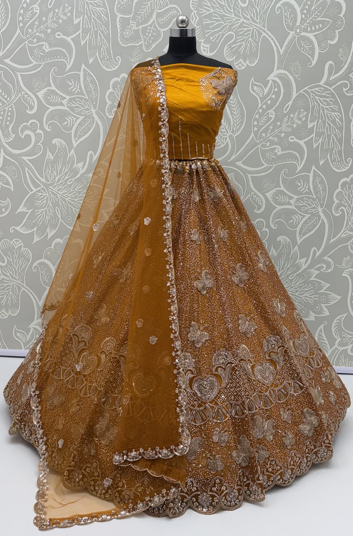 Latest Semi Stitched Lehenga Choli With Dupatta.